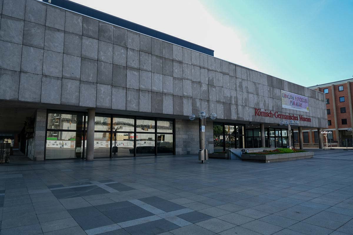 exterior of rectangular building of roman germanic museum in cologne germany