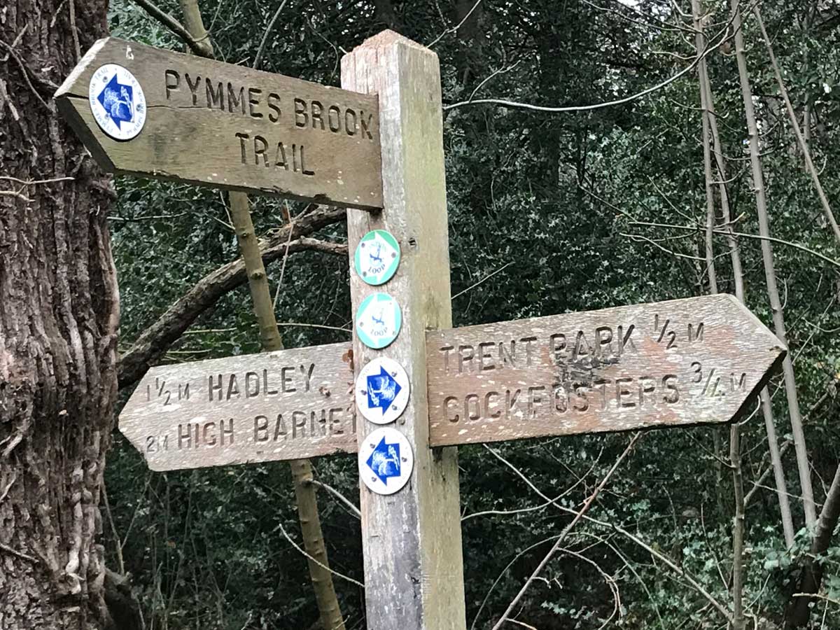 Walking the Pymmes Brook Trail, London: A Cheat’s Guide 1 wooden signpost for walking trails